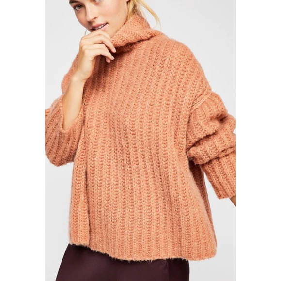 Free People coral chunky knit turtleneck sweater - Picture 1 of 5